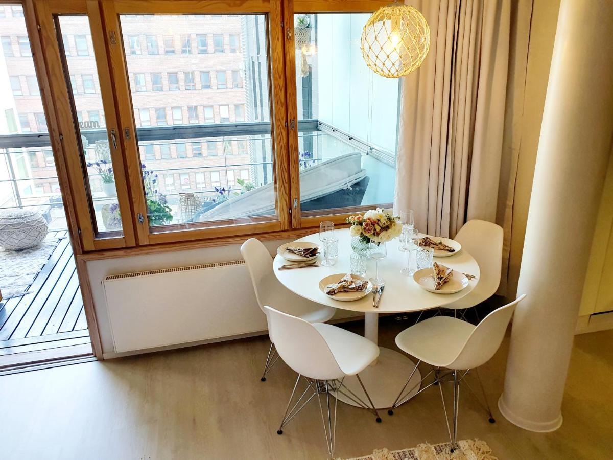 2Ndhomes Unique And Luxury Kamppi Center Apartment With Sauna And Big Terrace 赫尔辛基 外观 照片