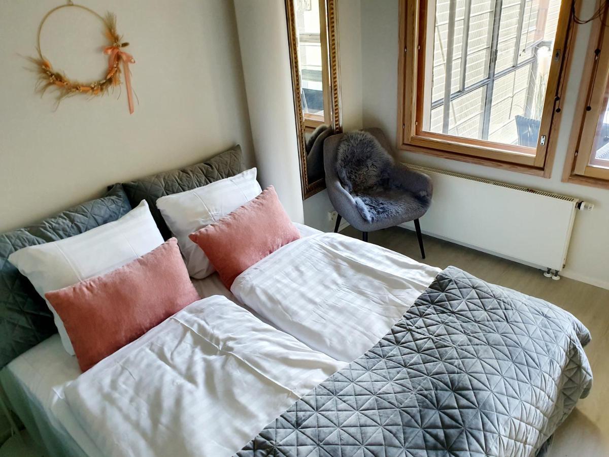 2Ndhomes Unique And Luxury Kamppi Center Apartment With Sauna And Big Terrace 赫尔辛基 外观 照片